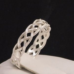 Irish/ Celtic Eternity Weave Sterling Silver Ring